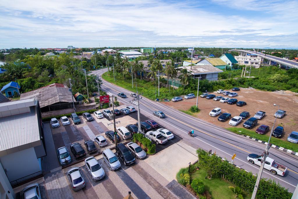 Coco View Hotel Samut Songkhram Ngoại thất bức ảnh