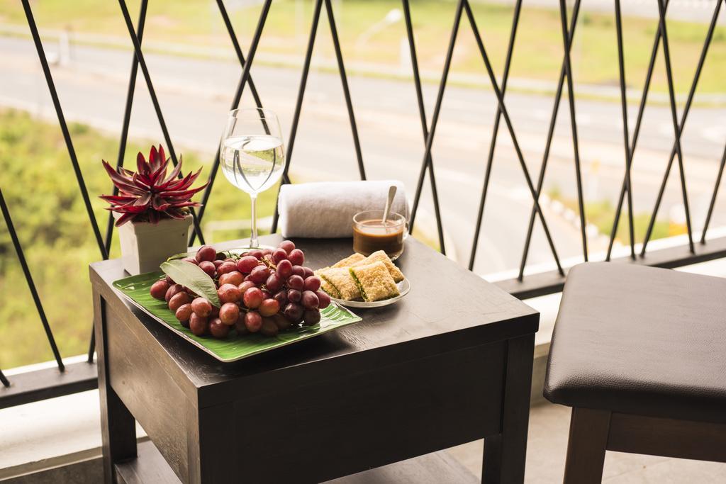Coco View Hotel Samut Songkhram Ngoại thất bức ảnh