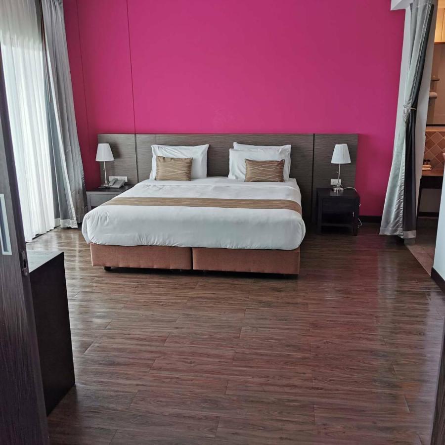 Coco View Hotel Samut Songkhram Ngoại thất bức ảnh